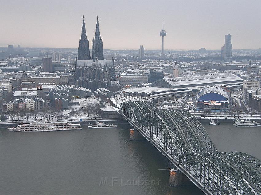 Koeln bei Schnee P294.JPG